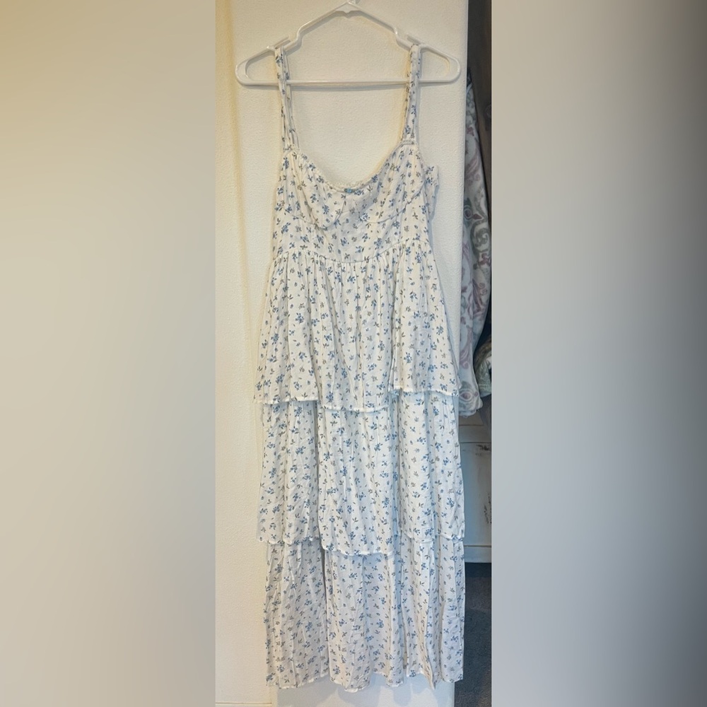 Chic White and Blue Floral Maxi Dress